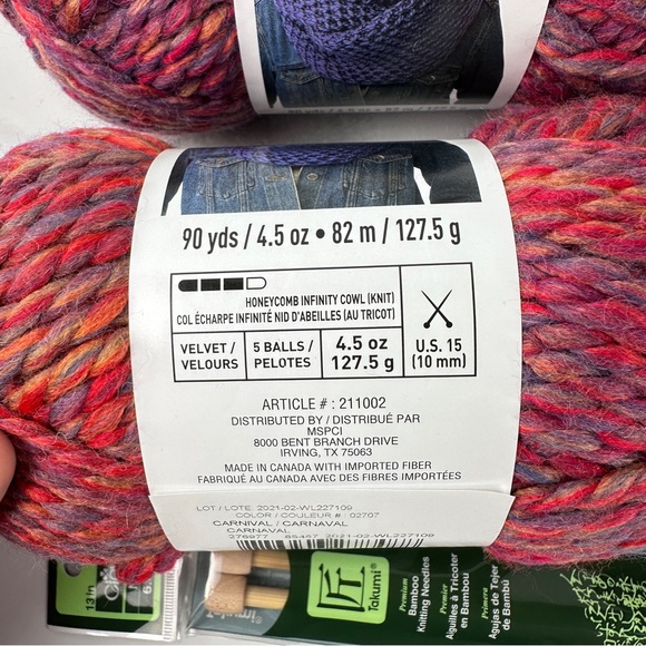 Loops & Threads® Cozy Wool Yarn & bamboo size 10 needles, 3 yarn are brand new - Picture 2 of 6